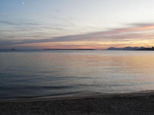 FRONT DE MER Juan les Pins Cannes
