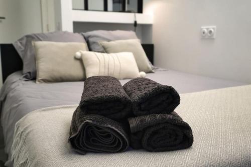 Posteľ alebo postele v izbe v ubytovaní Superbe T2 Climatisation Proche Lyon Métro