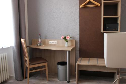 Gambar di galeri bagi Hotel Restaurant Kromberg di Remscheid