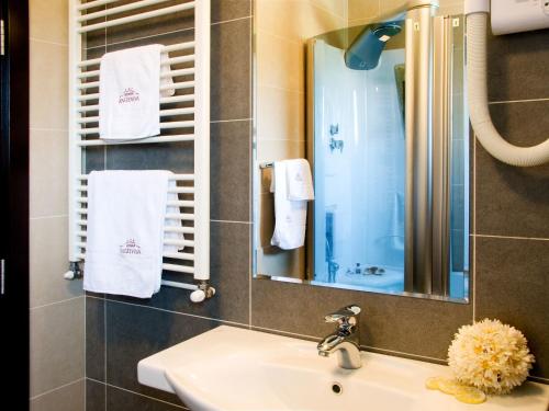 Un baño de Hotel Knezevina
