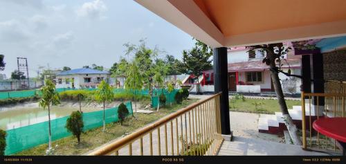 Gallery image of India Tours only Ekanta Apan in Mathurakhanga