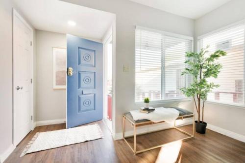 Fotografie z fotogalerie ubytování Spacious 3BR/2BA Near LAX and SoFi Stadium v destinaci Hawthorne