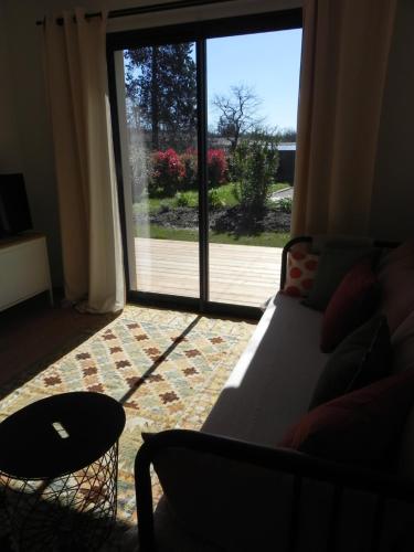 Photo de la galerie de l'établissement Dépendance Château Le Clouet à 15min de Bordeaux, à Pompignac