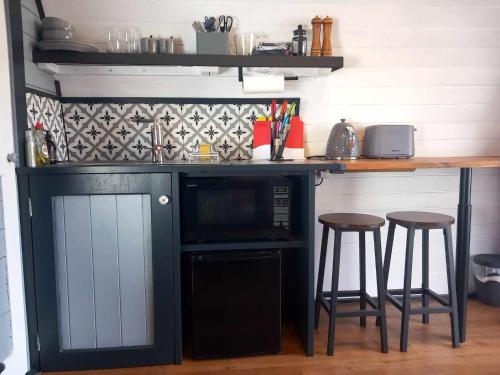 Etive Pod, West Highland Way Holidaysにあるキッチンまたは簡易キッチン