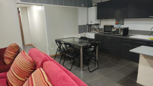 Køkken eller tekøkken på hakimo