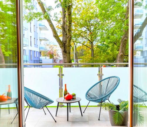 Over the River - widok na rzekę, przy parku, parking, winda, Netflix i Max, centrum