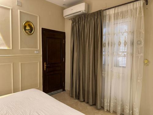 Fotografie z fotogalerie ubytování Al Saraya Hotel Bani Sweif v destinaci Banī ‘Aţīyah