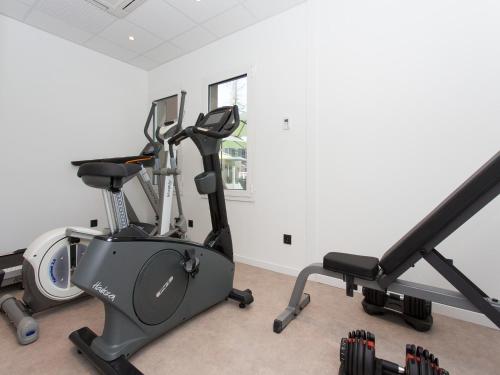 Fitnesscentret og/eller fitnessfaciliteterne på Adonis Mougins