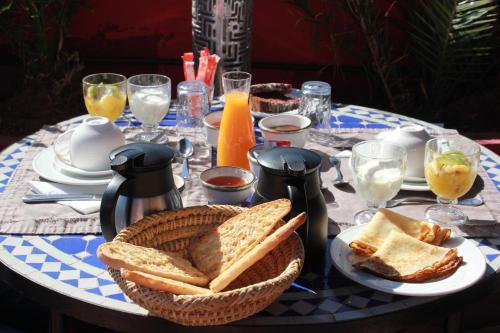 Đồ ăn tại/gần riad