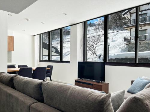 Happo Slopeside Apartments