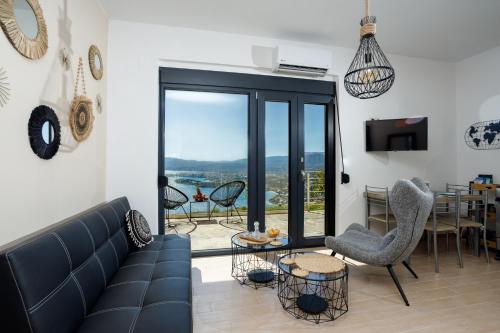 Posezení v ubytování Endless View Apartment