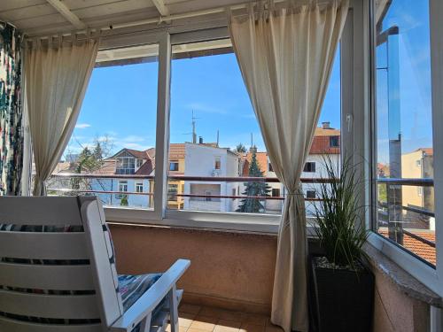 Flexible SelfCheckIns Zagreb 284 - 2 Bedroom Apartment - Loggia - Keybox Entry