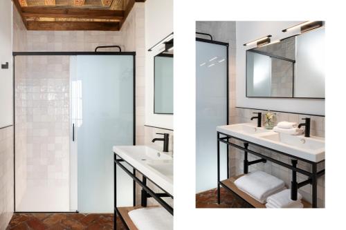 uma casa de banho com 2 lavatórios e um chuveiro em Gandesa, Palace House em Sevilha