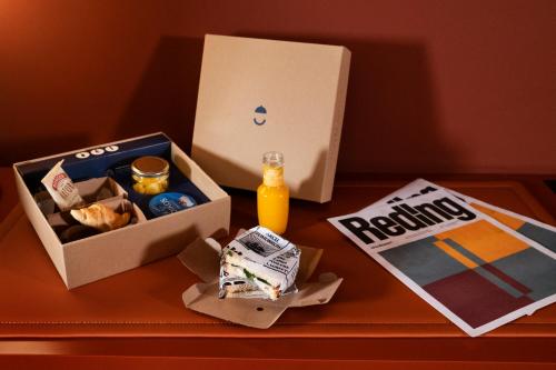 Jídlo v hotelu nebo okolí