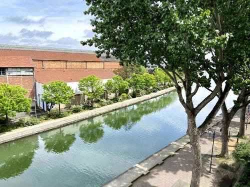 Appartement familial, vue canal Ourcq, parking
