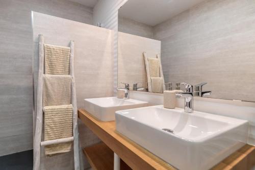 Victoria 16 Premium by Nagoa Homes