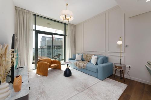 Your modern sophisticated apartment in Dubai Hills