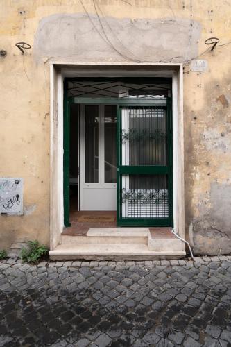 Studio Flat - Lungara 44A