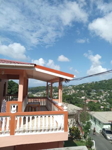 Vue générale sur la montagne ou vue sur la montagne depuis l'appartement