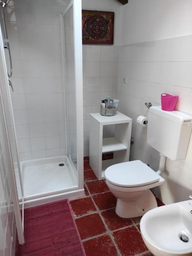 Ένα μπάνιο στο Il cortile dei frutti selvatici