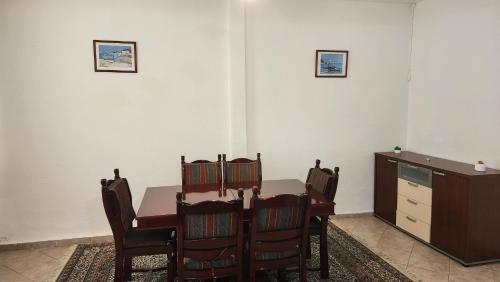 Φωτογραφία από το άλμπουμ του Huge Evleri 3 στο Μαρμαρίς