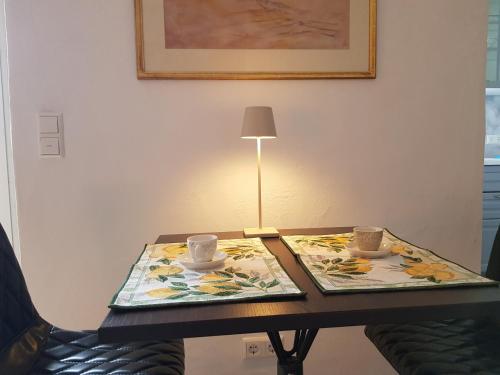 Makanan di atau berdekatan apartmen