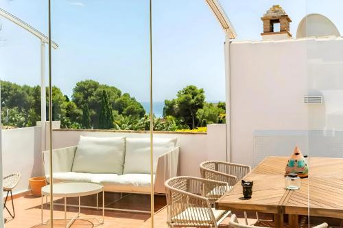 The Marbella Beach House - 4min Walk to the Sea