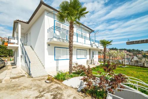 Apartments Marija 1000