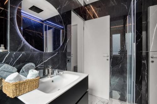 Romantic Suite Colosseum - Luxury Apartment