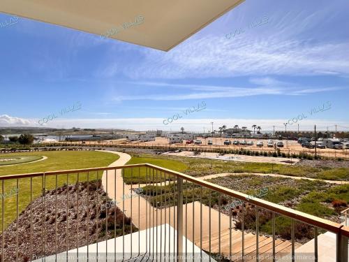 BeachFront Apartment - 4 pax - swimming pool