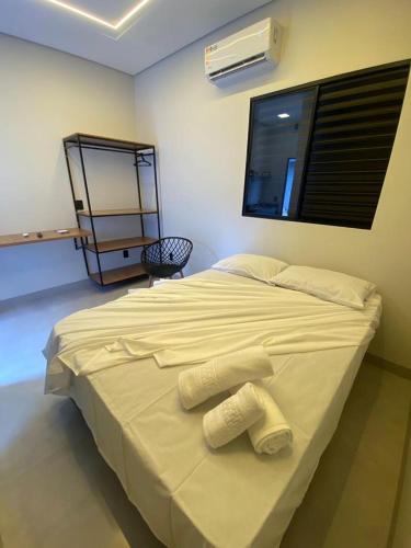 Katil atau katil-katil dalam bilik di Village Prime Hotel