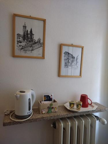 Příslušenství pro přípravu čaje a kávy v ubytování LATTE E MIELE