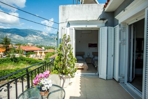 Gallery image of Gravanis IR Home in Pesádha
