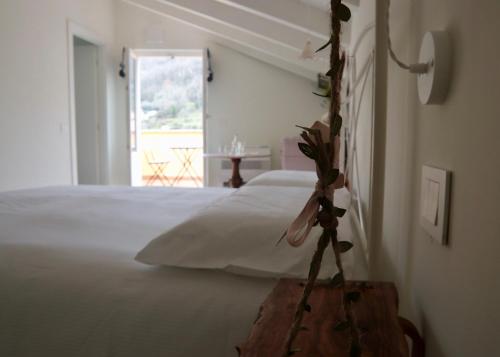 Cama ou camas em um quarto em Casa Viola Bed and Breakfast
