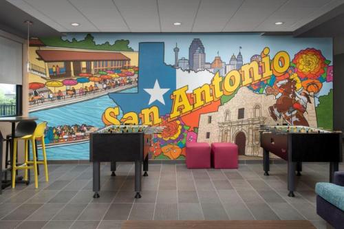 Tru By Hilton San Antonio North Image