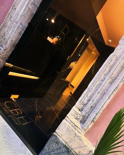 Ένα μπάνιο στο CBH Sicitaly group