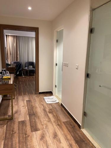 Ruang duduk di Smayah Residence Hotel - Riyadh Convention & Exhibition center