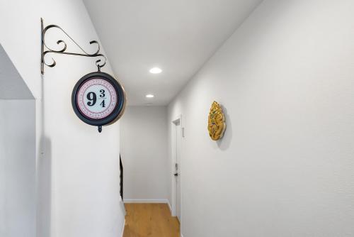 Certifikát, hodnocení, plakát nebo jiný dokument vystavený v ubytování Harry Potter Sweet Suites