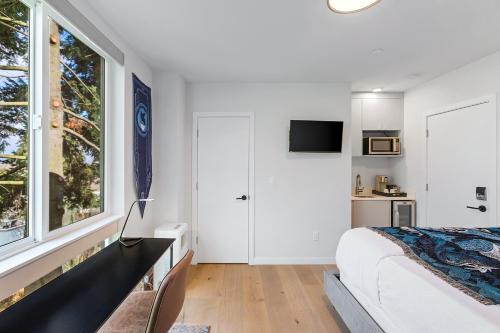 Kuchyň nebo kuchyňský kout v ubytování Harry Potter Sweet Suites