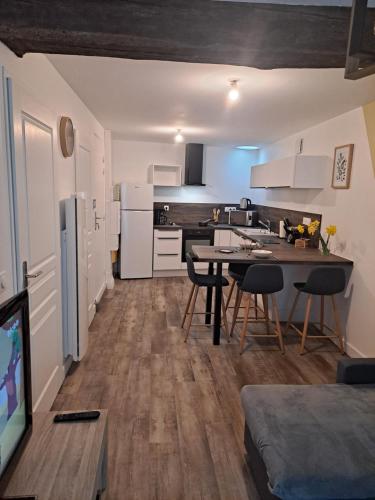 Gallery image of logement T2 neuf - centre-ville in Parthenay