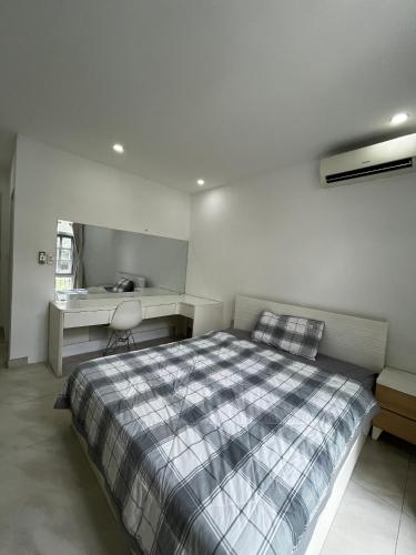 Ένα ή περισσότερα κρεβάτια σε δωμάτιο στο Lagom PMH