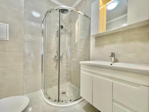 Phòng tắm tại Valencia Gardens - Private apartment - BSR