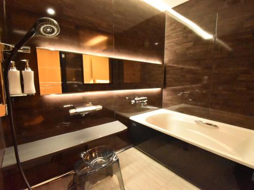Ένα μπάνιο στο Hotel Kazurabashi
