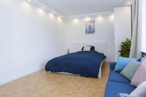 เตียงในห้องที่ 2: Schöne Schwabing 70m² sannierte City Wohnung