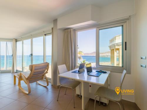 Kép Living Las Canteras Homes - BEACHFRONT PLAYA GRANDE szállásáról Las Palmas de Gran Canariában a galériában