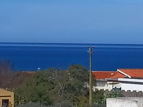 vista sull'oceano da un edificio di Villa Marina a Sorso