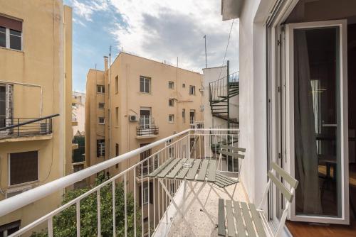 Studio Under Acropolis Rock