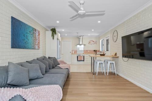Μια τηλεόραση ή/και κέντρο ψυχαγωγίας στο Sandy Shores Getaway