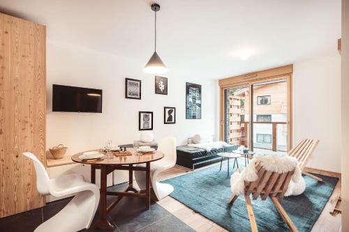 Flat Crystal at the summit of Combloux