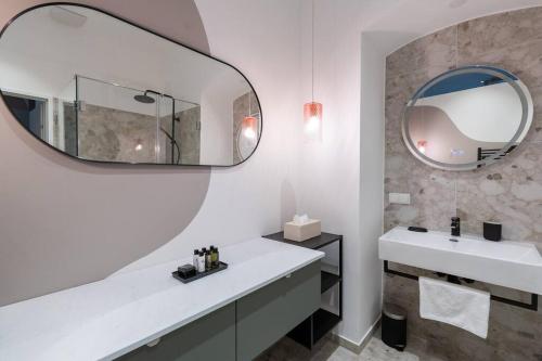 Elegant 1BR Suite, City Close by HM